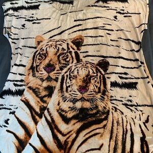 bengal tire tee